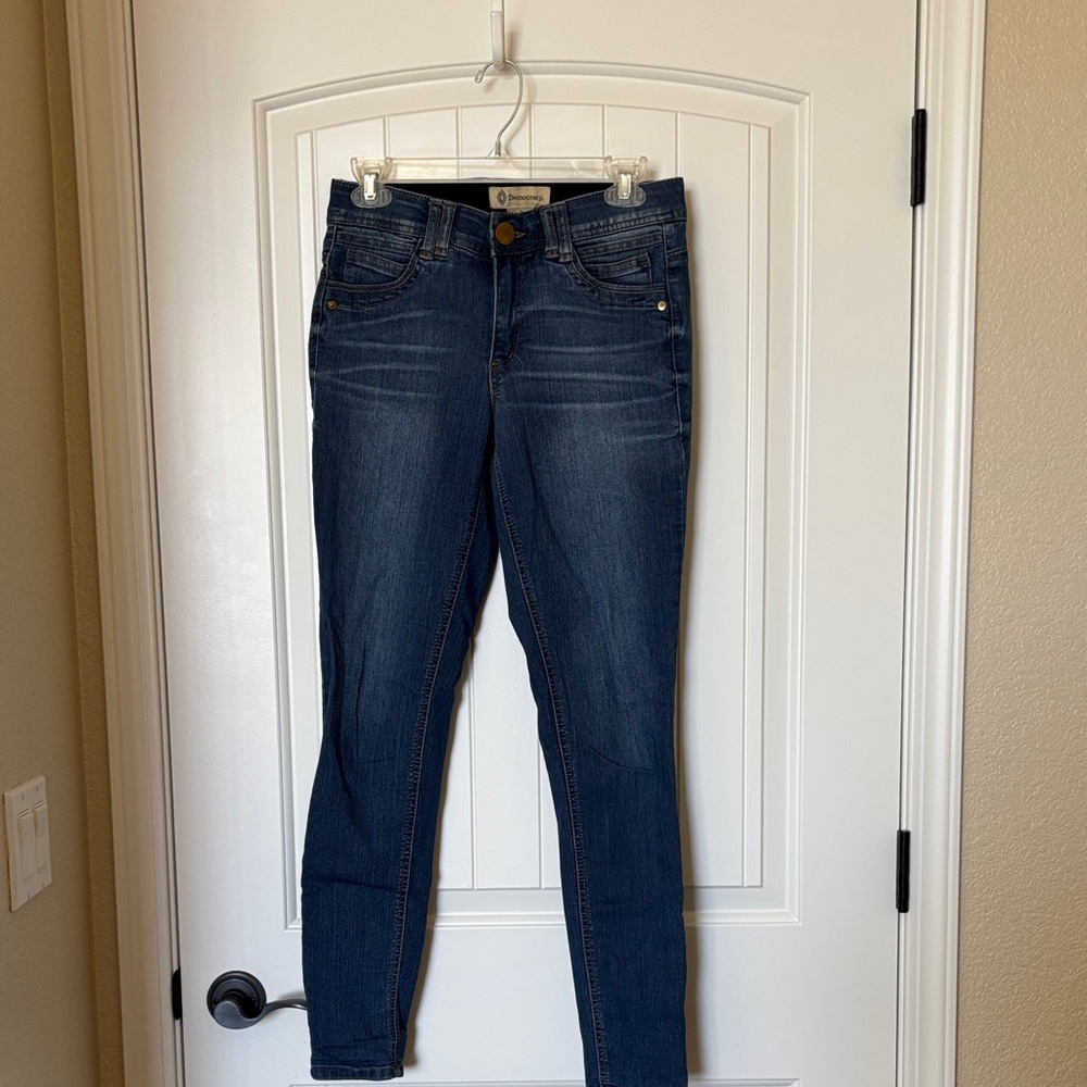 Universal Thread Dark Blue Skinny Jeans